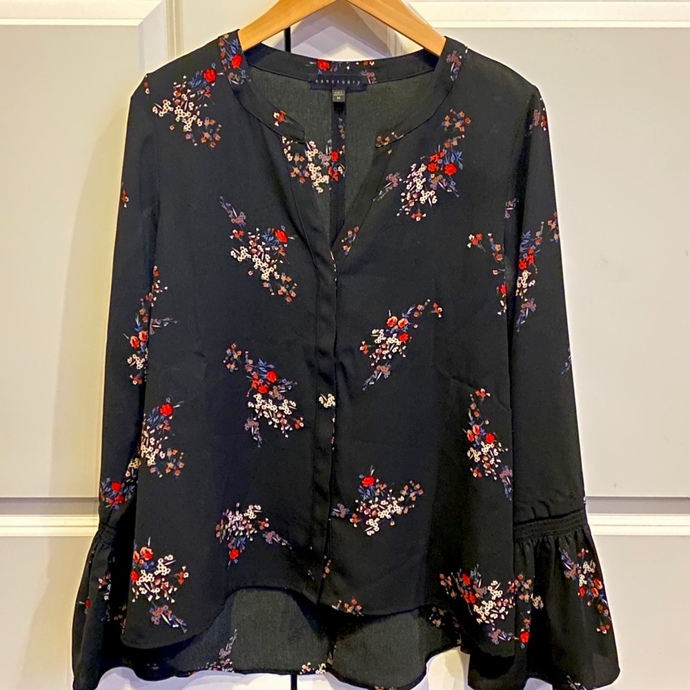 Sanctuary blouse size M